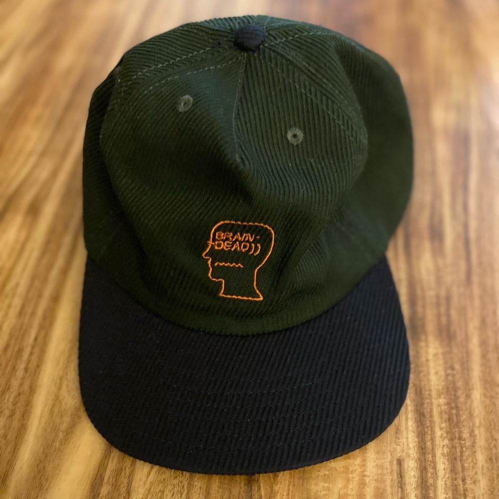 Brain dead hat